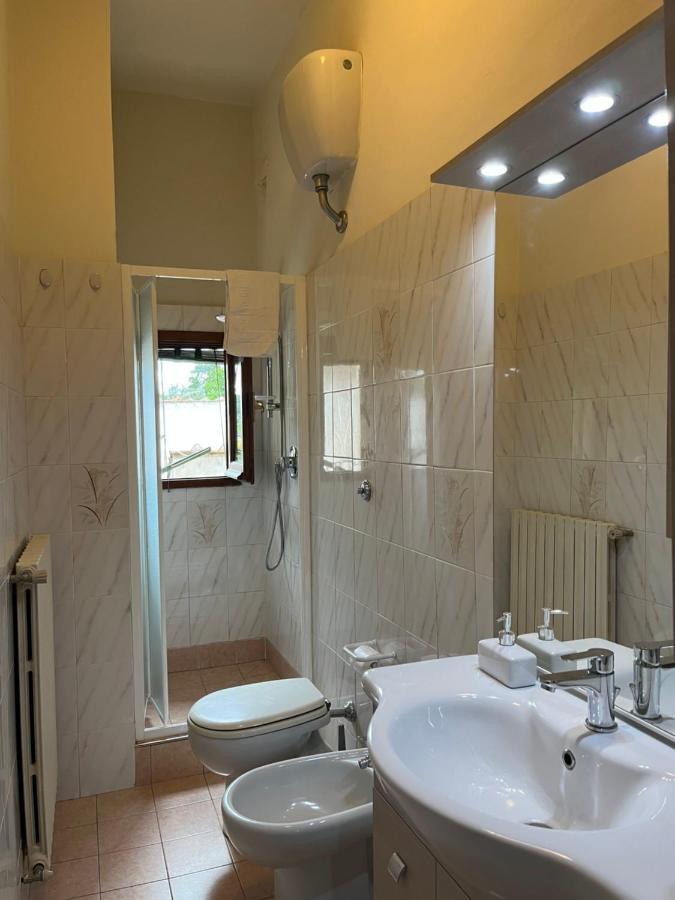 Apartment Dalla Mirella Florence Exterior photo