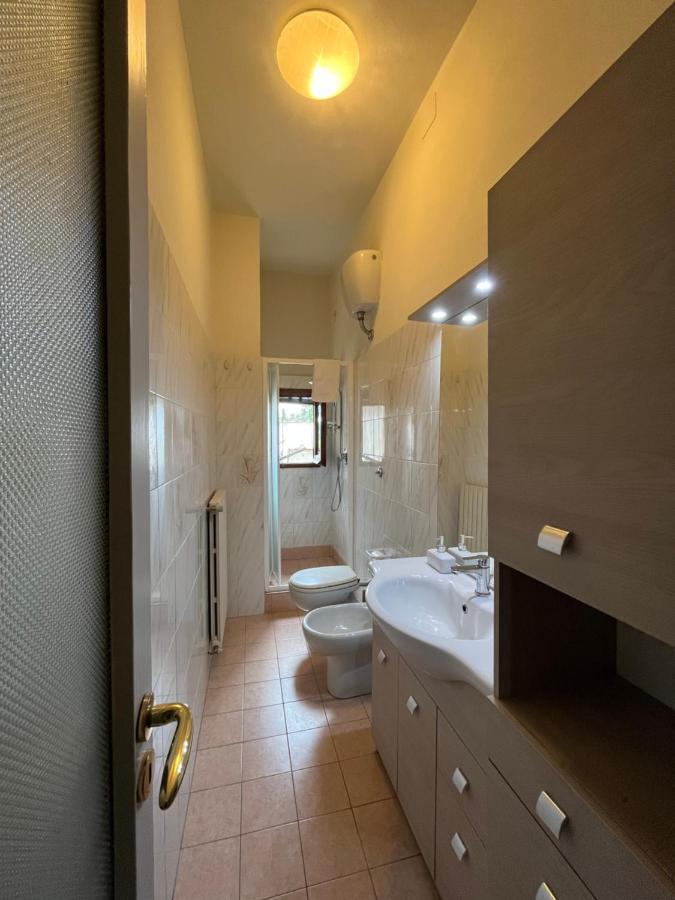 Apartment Dalla Mirella Florence Exterior photo